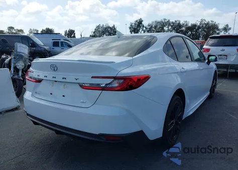 2025 Toyota Camry Se z USA, uszkodzony, nr VIN 4T1DAACK5SU627057